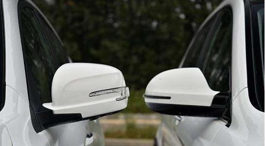 為什么汽車(chē)左右后視鏡長(zhǎng)得不一樣? 為什么汽車(chē)左右后視鏡長(zhǎng)得不一樣?